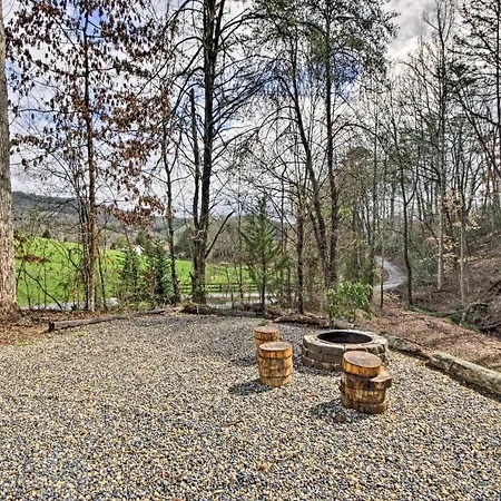 Bryson City Vacation Rental With Hot Tub And Fire Pit!